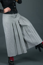 Black and white houndstooth wide-leg pants - front pleats, ankle length and back zip fastening, COLLIN | EUG Fashion #houndstooth