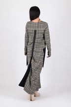 Plaid maxi dress - black and beige pattern, large black pockets, gathered back panel and thumb-hole sleeves, Lara | EUG Fashion #plaid