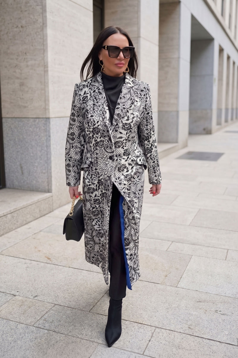 Off-white embroidered wool coat Astela with blue lining and notched lapel - EUG Fashion #off-white
