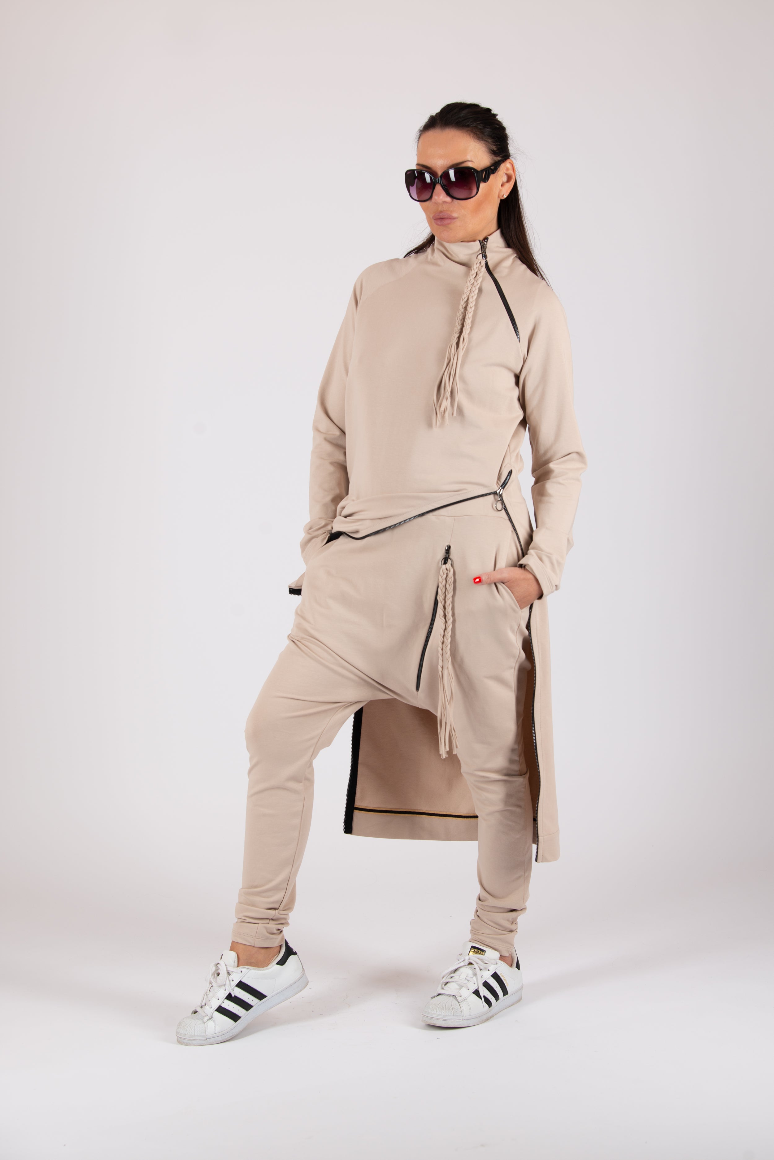beige trackswit