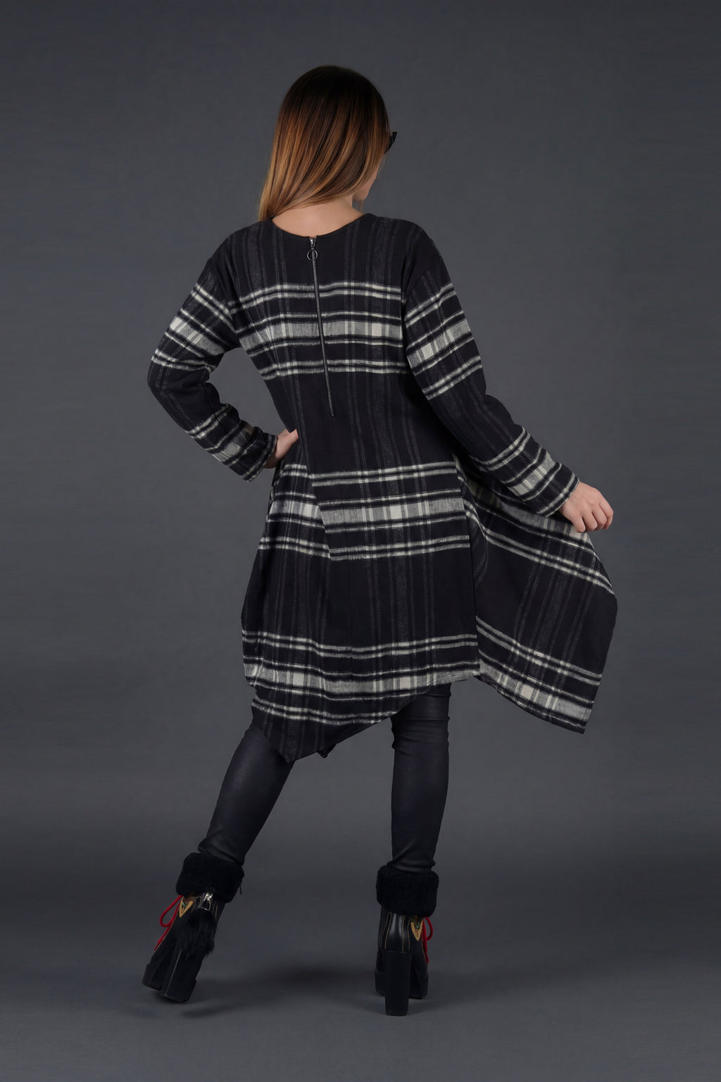 Plaid wool asymmetric dress Holly - EUG Fashion
