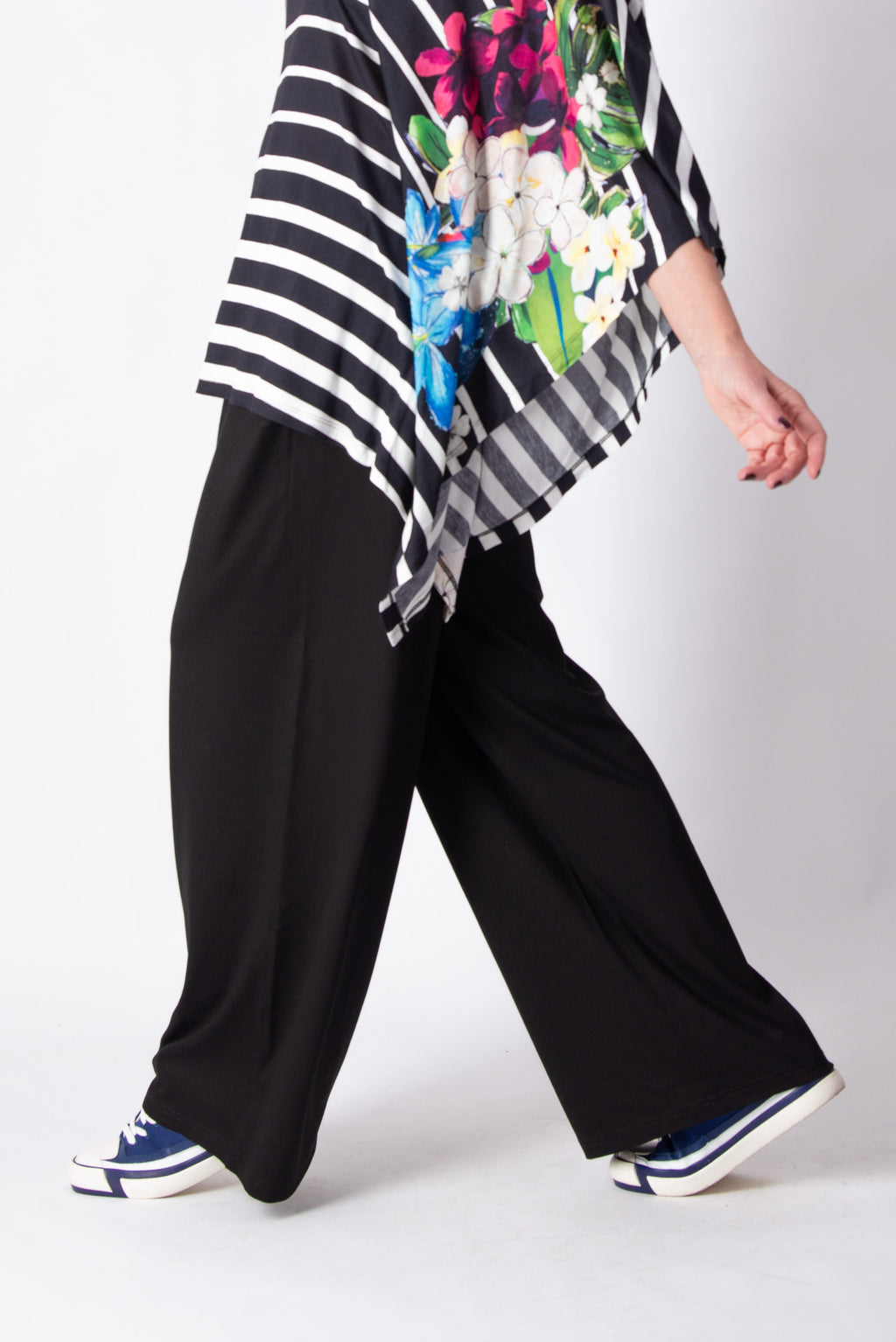 Black viscose summer set - loose striped printed boat-neck top and wide trousers with elasticated waist and side pockets, Lian | EUG Fashion #black