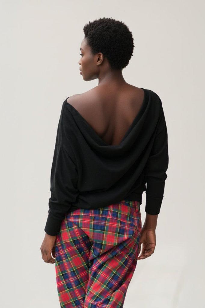 Black Knitted open back Top BERTA - EUG Fashion