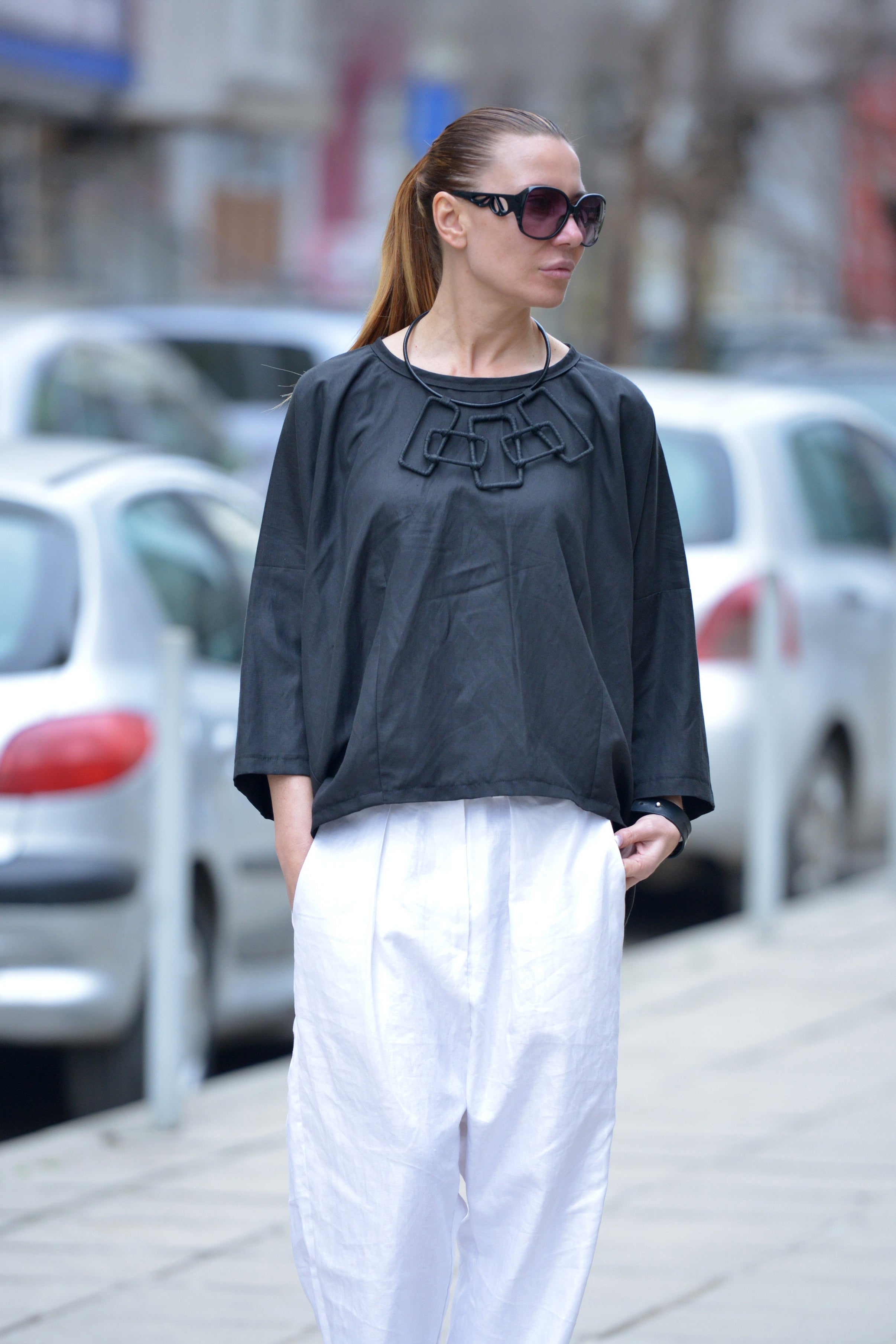 black wide linen top