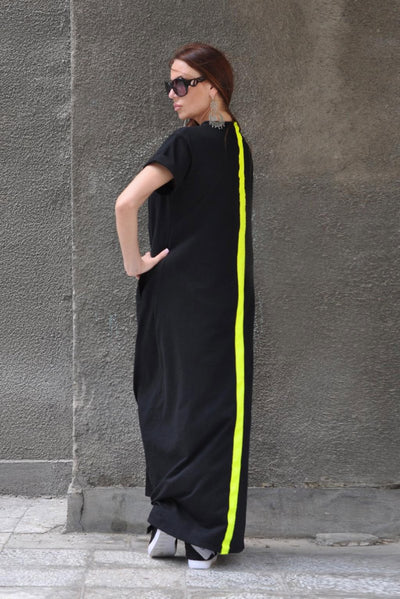 Black Long Dress With Back Stripe AMIRA - EUG Fashion EugFashion 