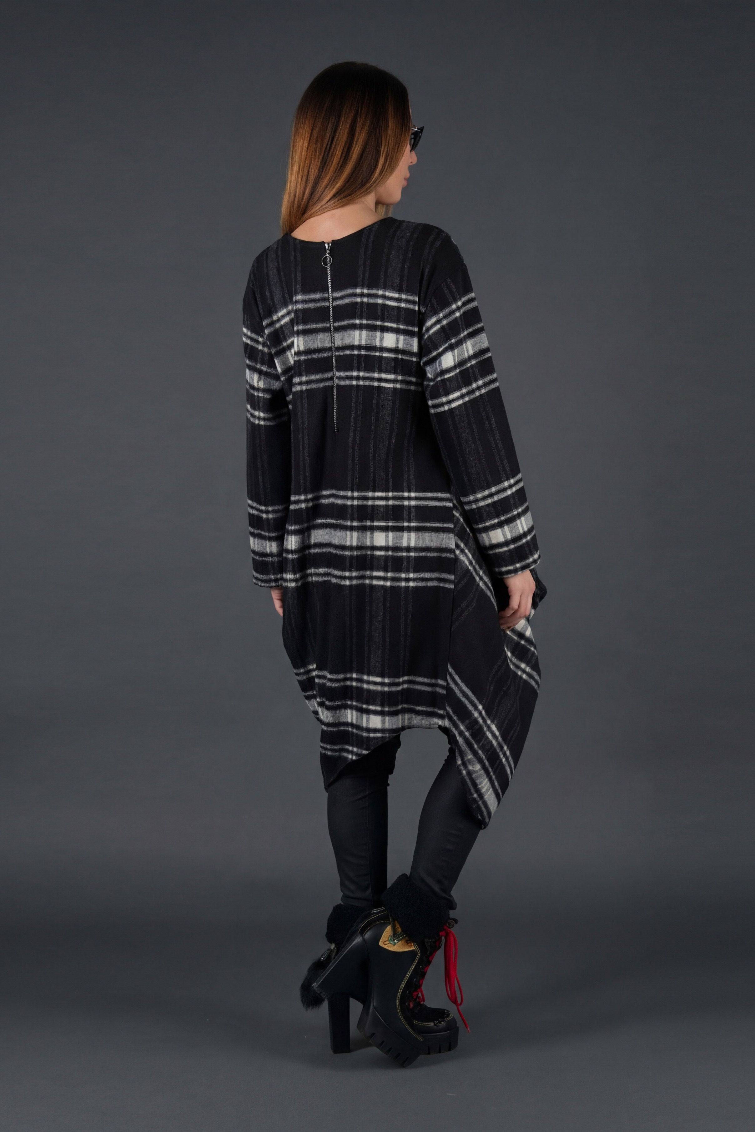 Plaid wool asymmetric dress Holly - EUG Fashion
