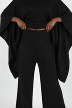 Knitted Poncho Outfit - Eva