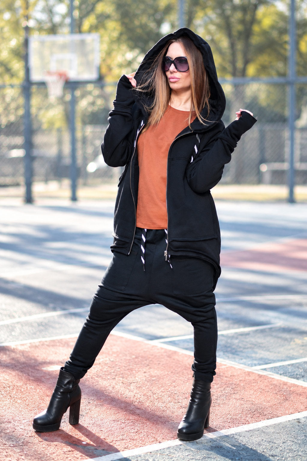 Black winter tracksuit - hooded zip-up sweatshirt and harem pants with pockets, Mell | EUG Fashion #black