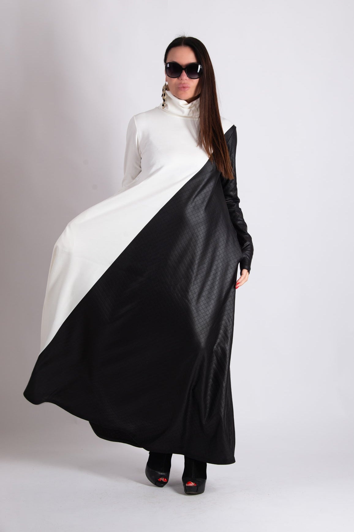 Black and white leather-look punto milano A-line dress Vivian - EUG Fashion 
