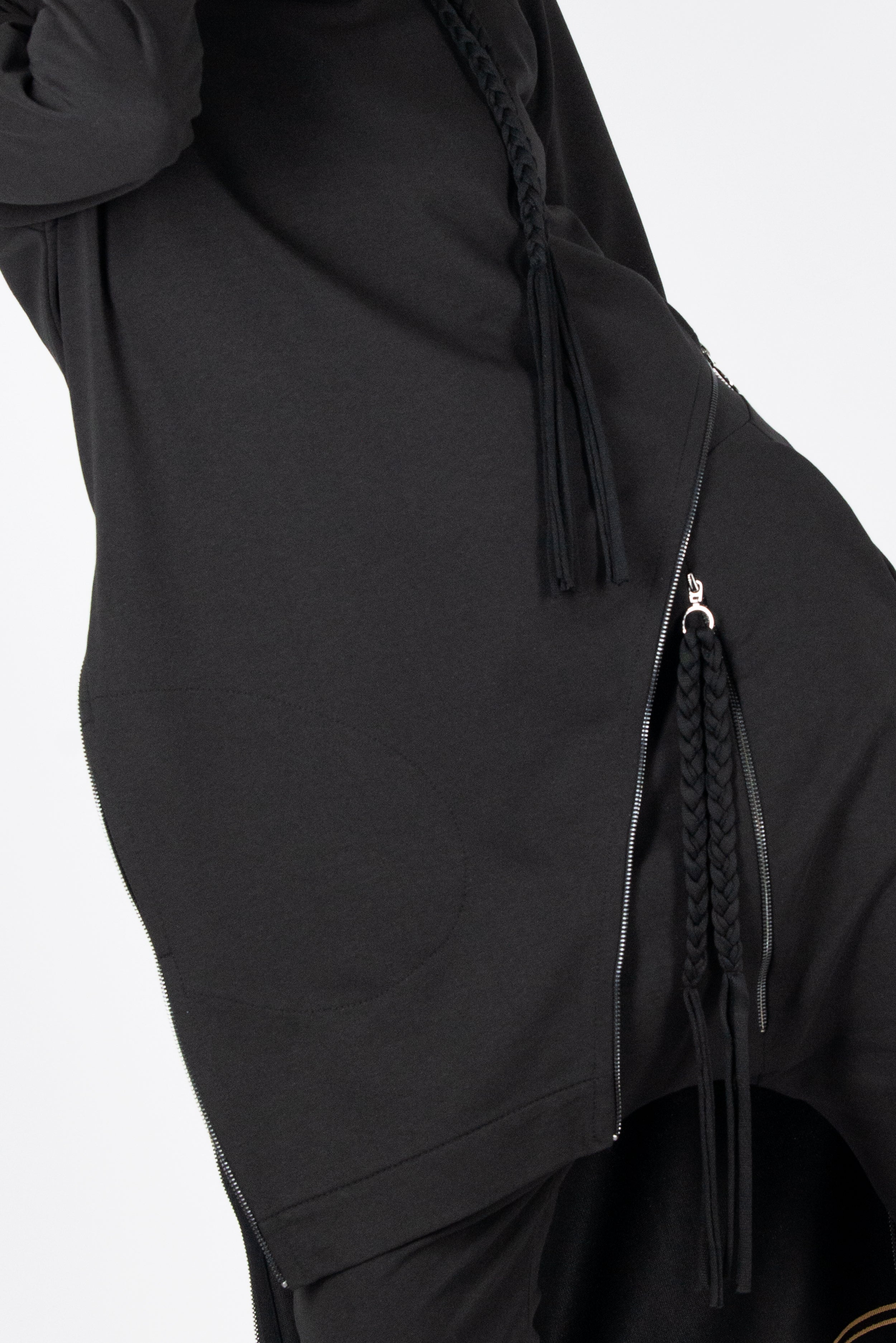black cotton sweatshirt