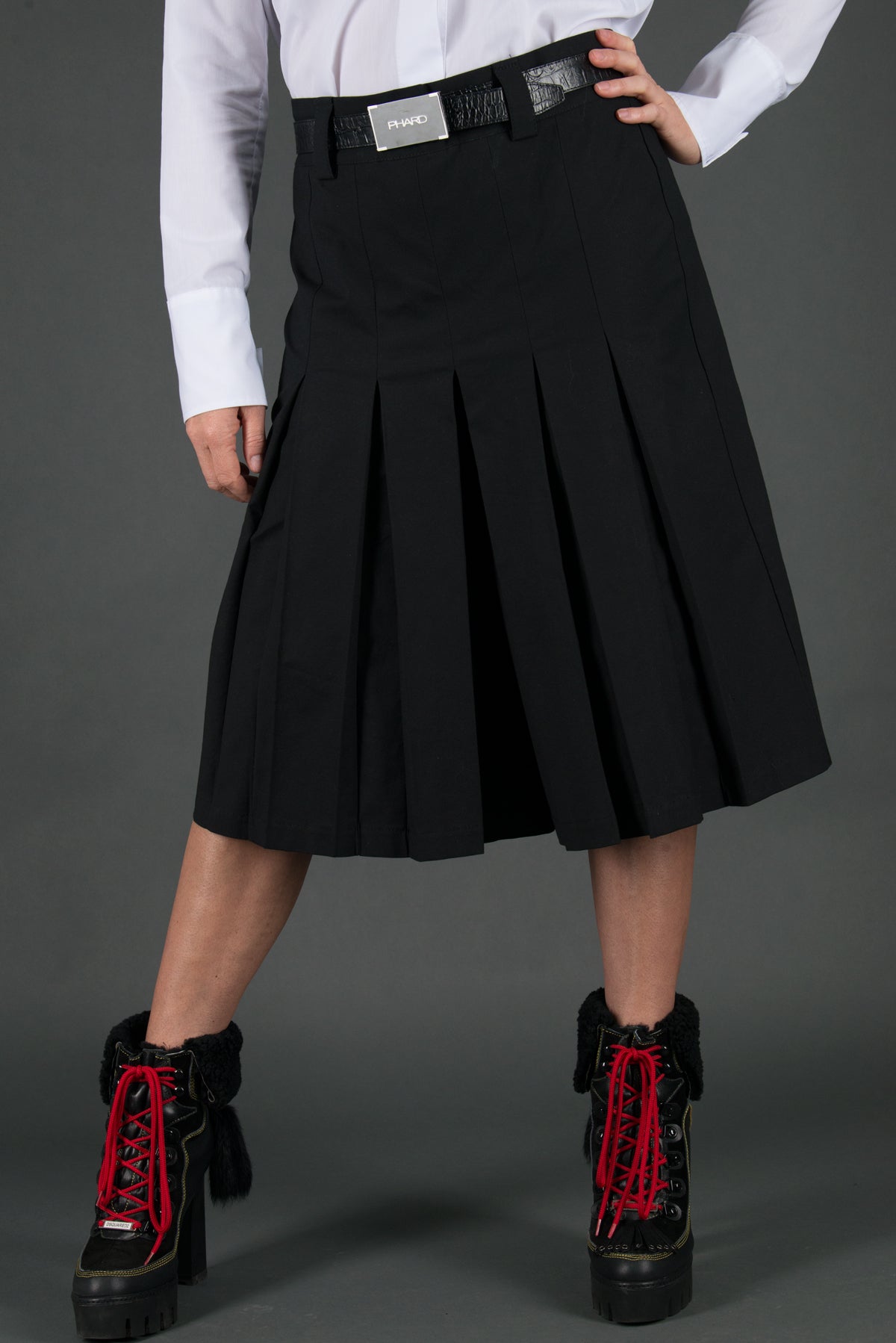 Black wide-leg pants - below-knee length, deep front pleats, dense cotton, Colo | EUG Fashion #black⠋