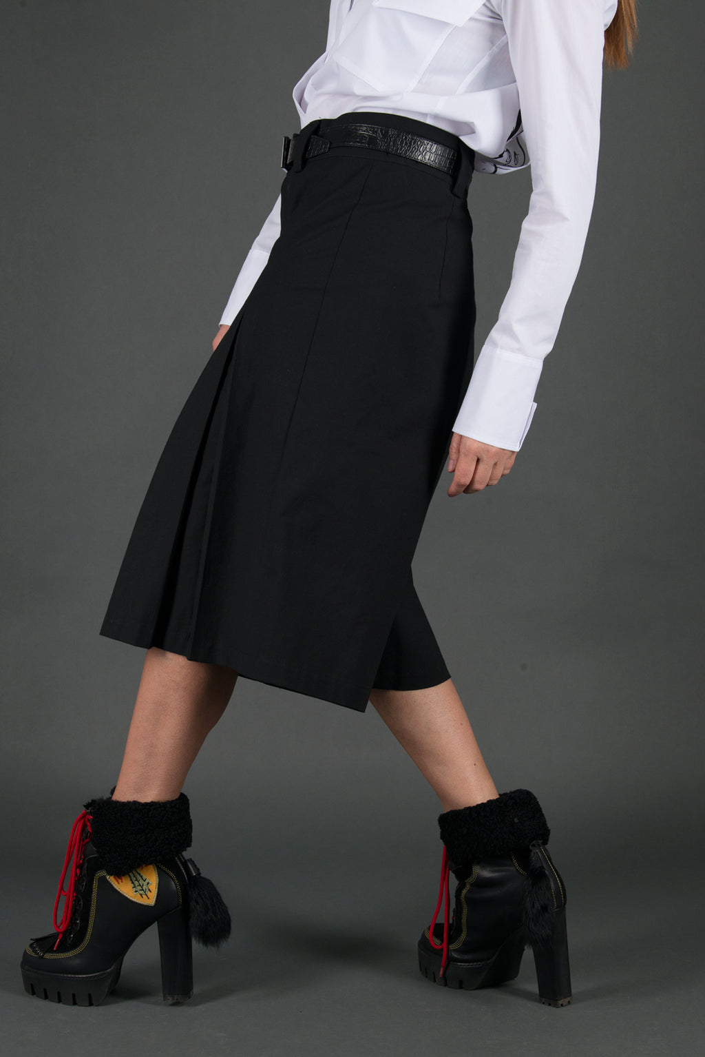 Black wide-leg pants - below-knee length, deep front pleats, dense cotton, Colo | EUG Fashion #black⠋