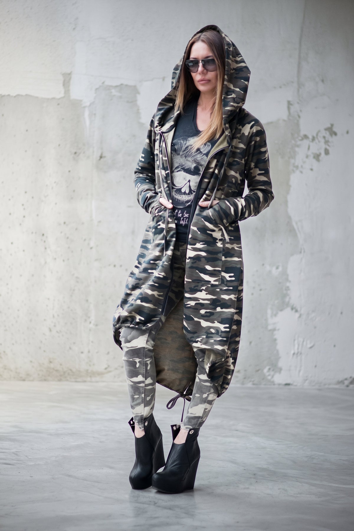 Military green camouflage hooded cotton vest with front zipper and asymmetric design - drawstring balloon hem, thumb-hole sleeves, Lily | EUG Fashion #military-green
