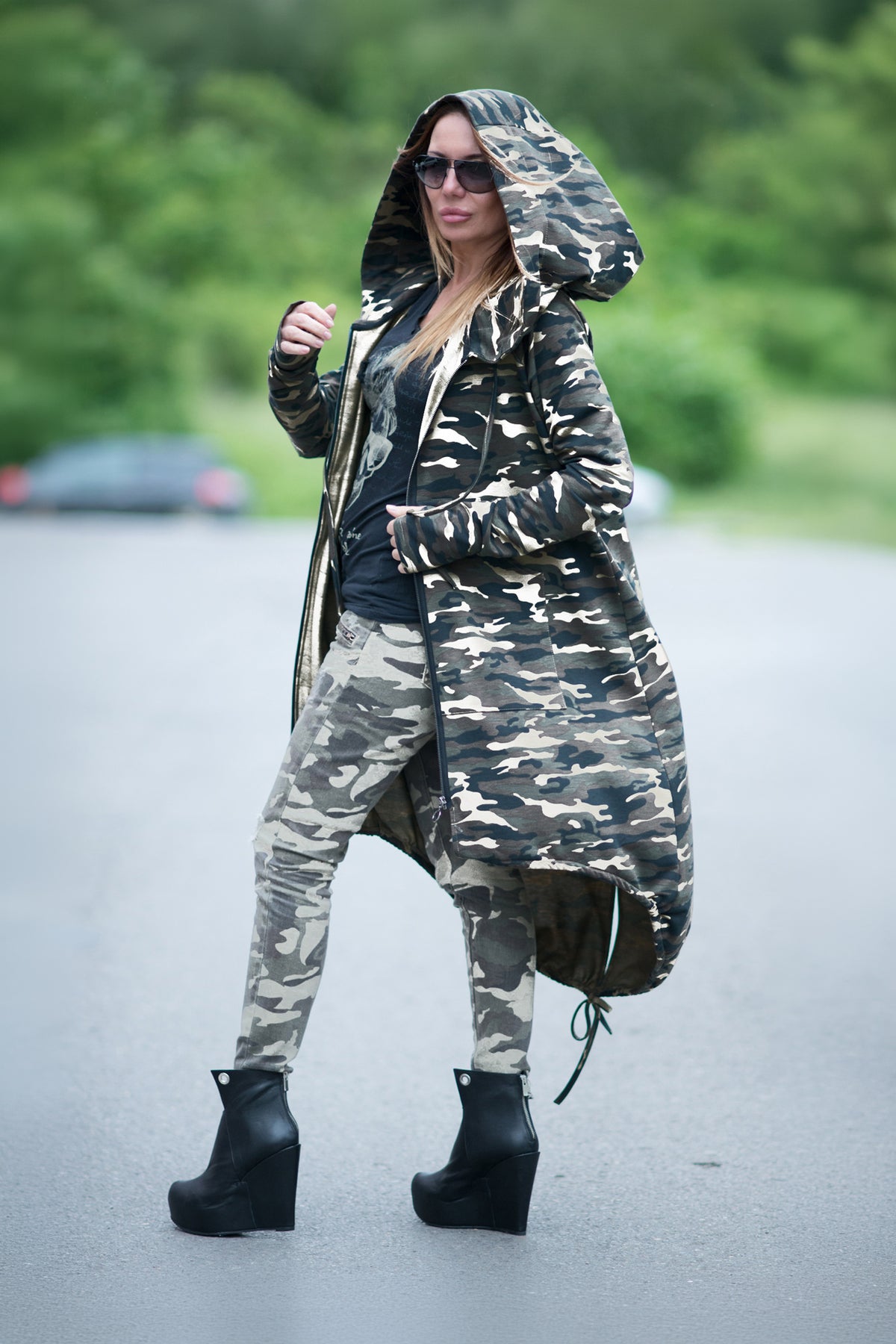 Military green camouflage hooded cotton vest with front zipper and asymmetric design - drawstring balloon hem, thumb-hole sleeves, Lily | EUG Fashion #military-green
