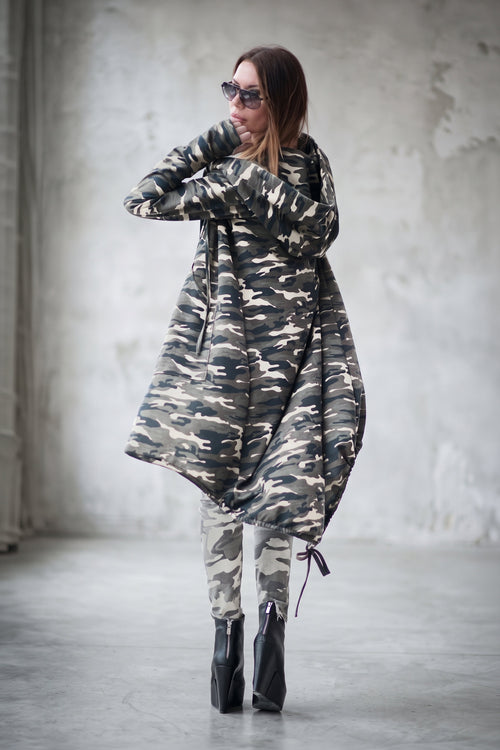 Military green camouflage hooded cotton vest with front zipper and asymmetric design - drawstring balloon hem, thumb-hole sleeves, Lily | EUG Fashion #military-green

