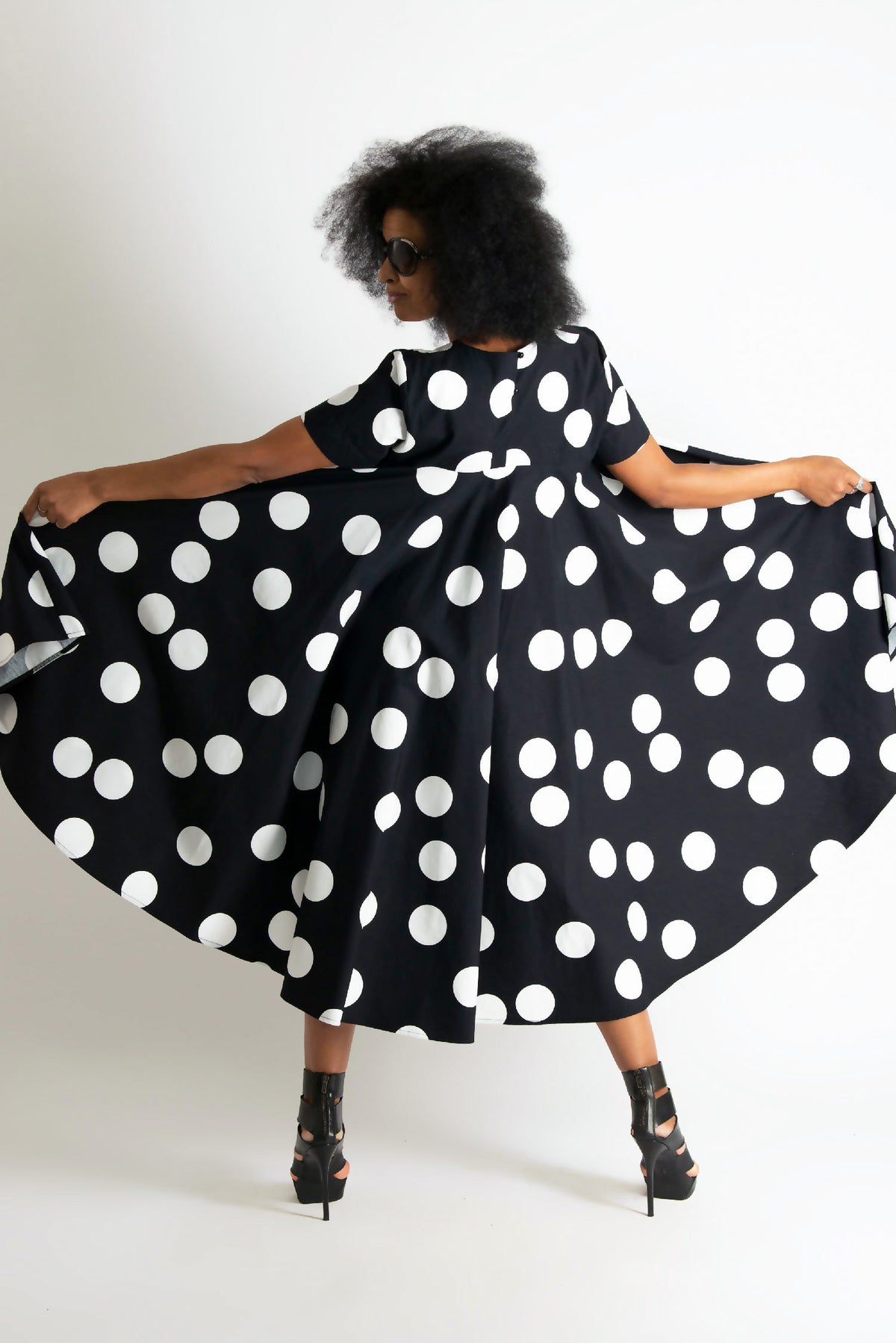 black-polka-dots-black-dress