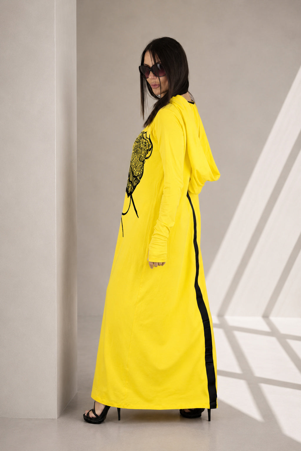 Yellow hooded maxi dress Ramy with African print - EUG Fashion
