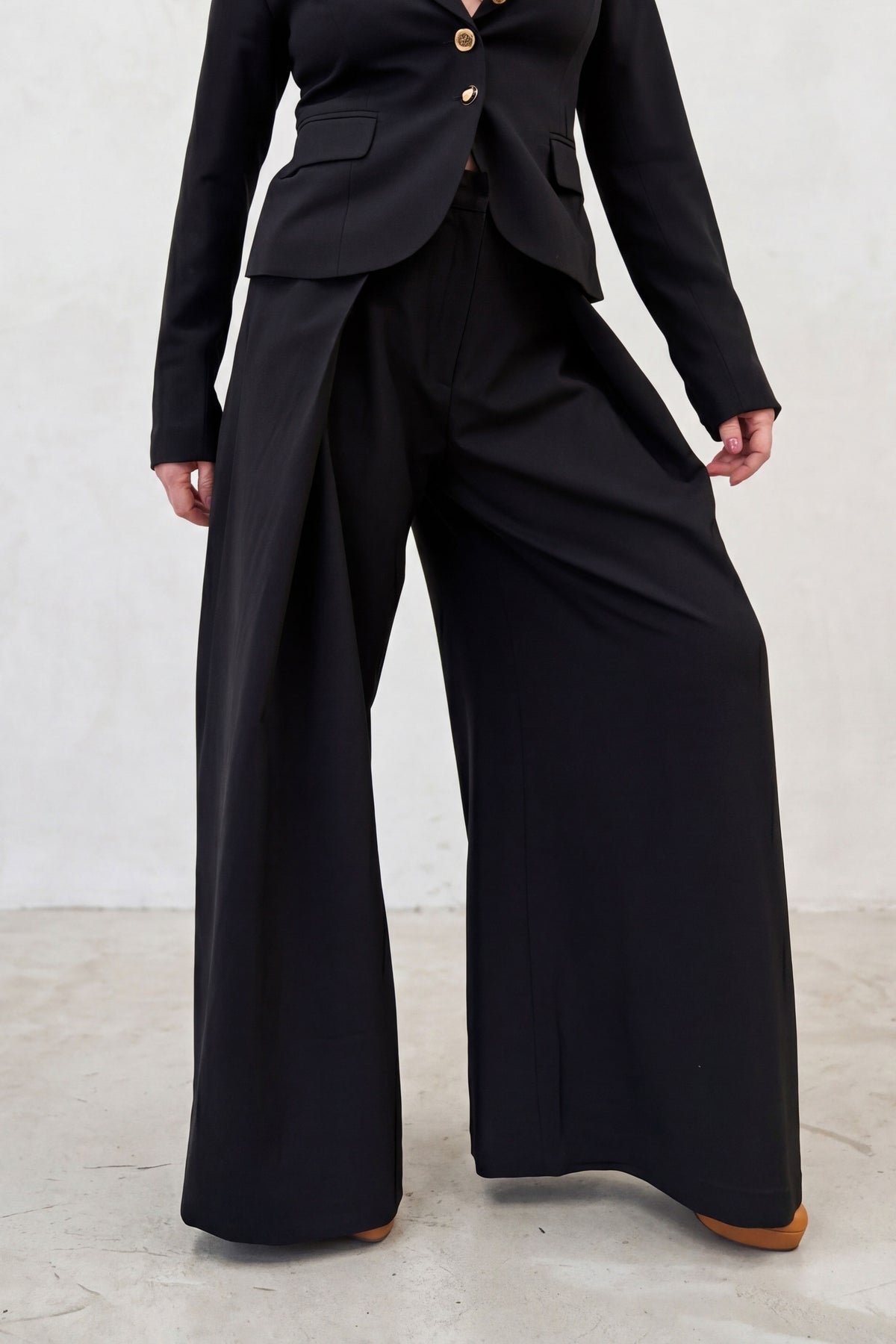 Black cold wool wide-leg pants Casidy — EUG Fashion #black

