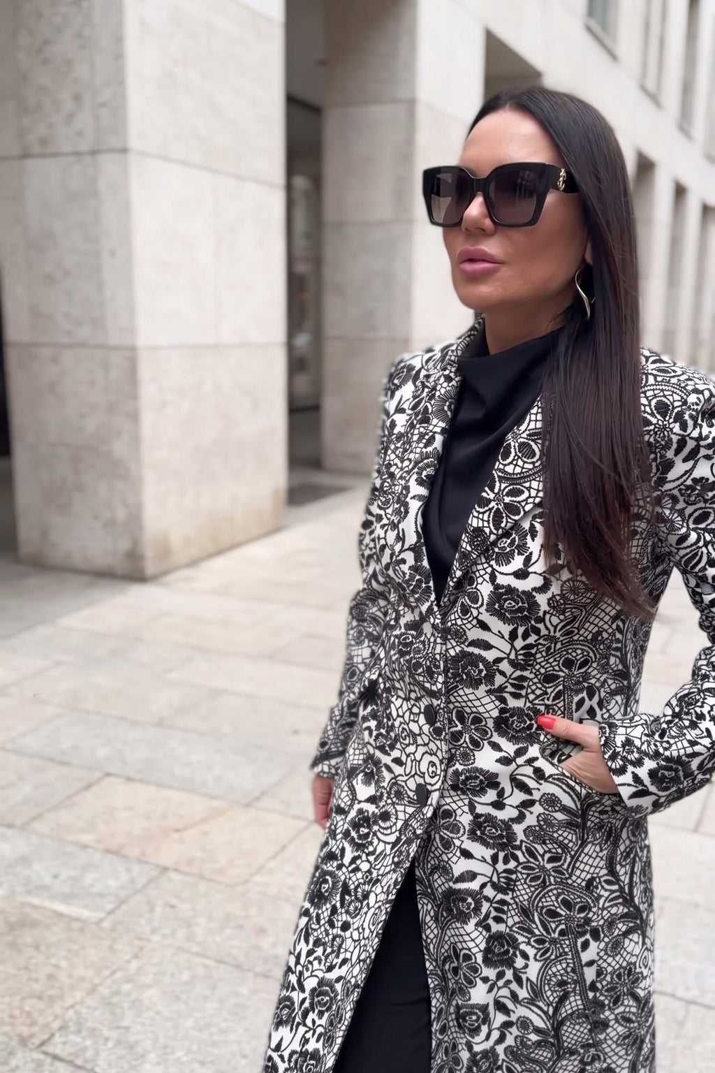 Off-white embroidered wool coat Astela with blue lining and notched lapel - EUG Fashion #off-white
