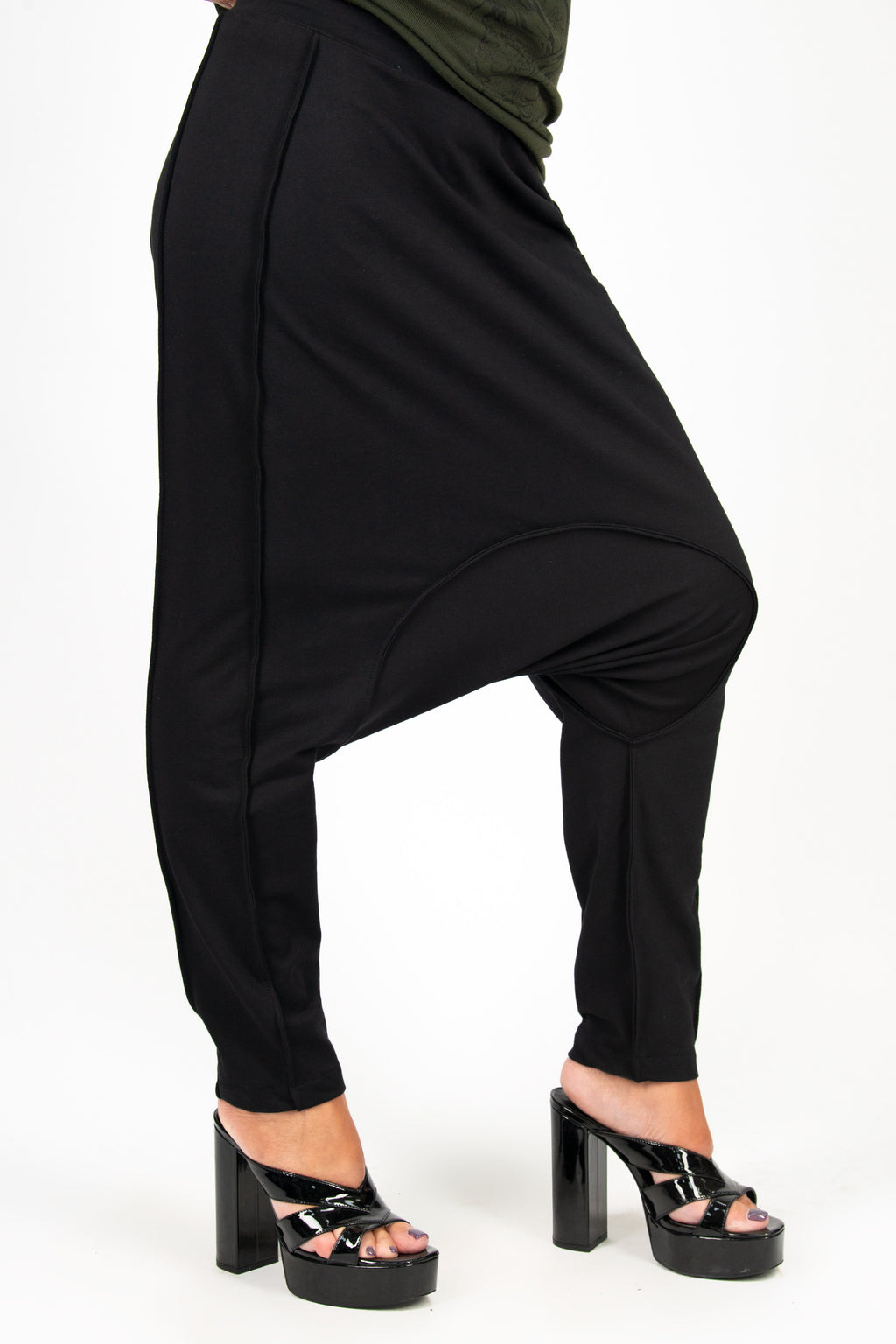 Black drop-crotch harem pants Erika — EUG Fashion #black

