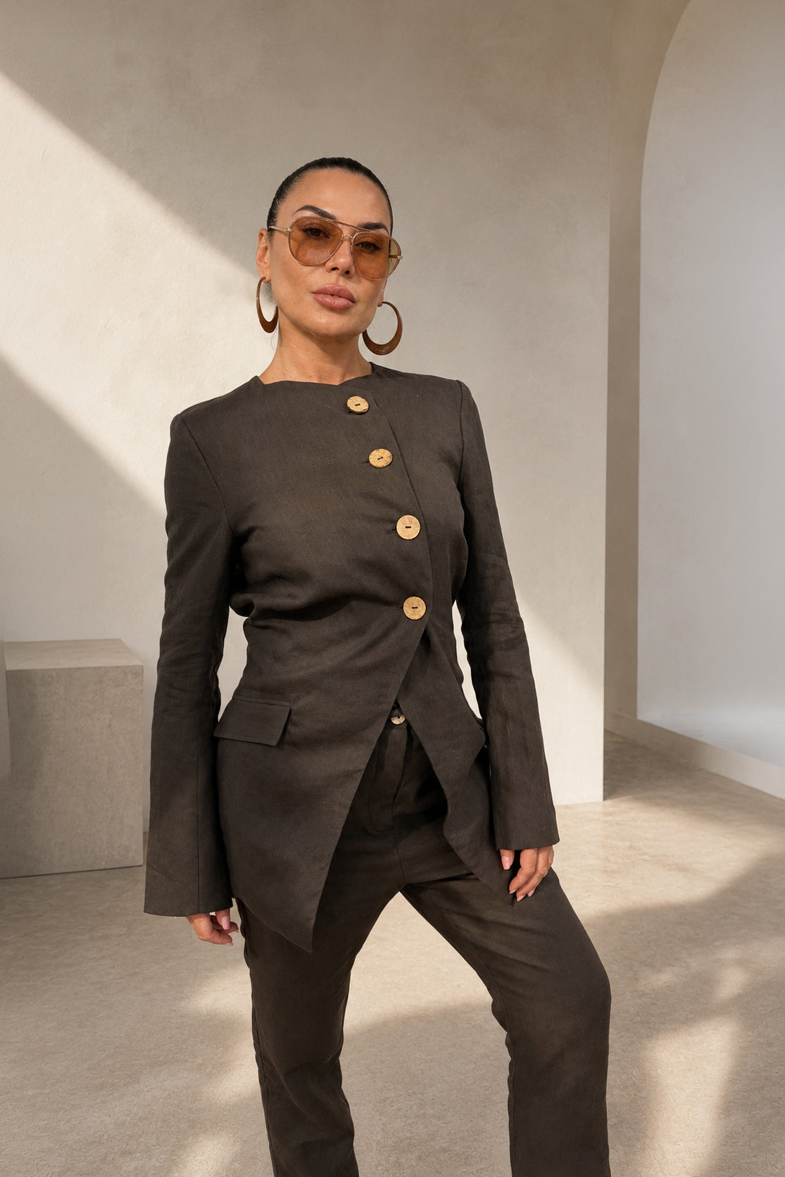 linen outfit jacket and pants EUG fashion #dark-brown