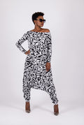 Black white stretch jersey harem jumpsuit - geometric and lettering print, boat neckline and narrow sleeves, Marla | EUG Fashion