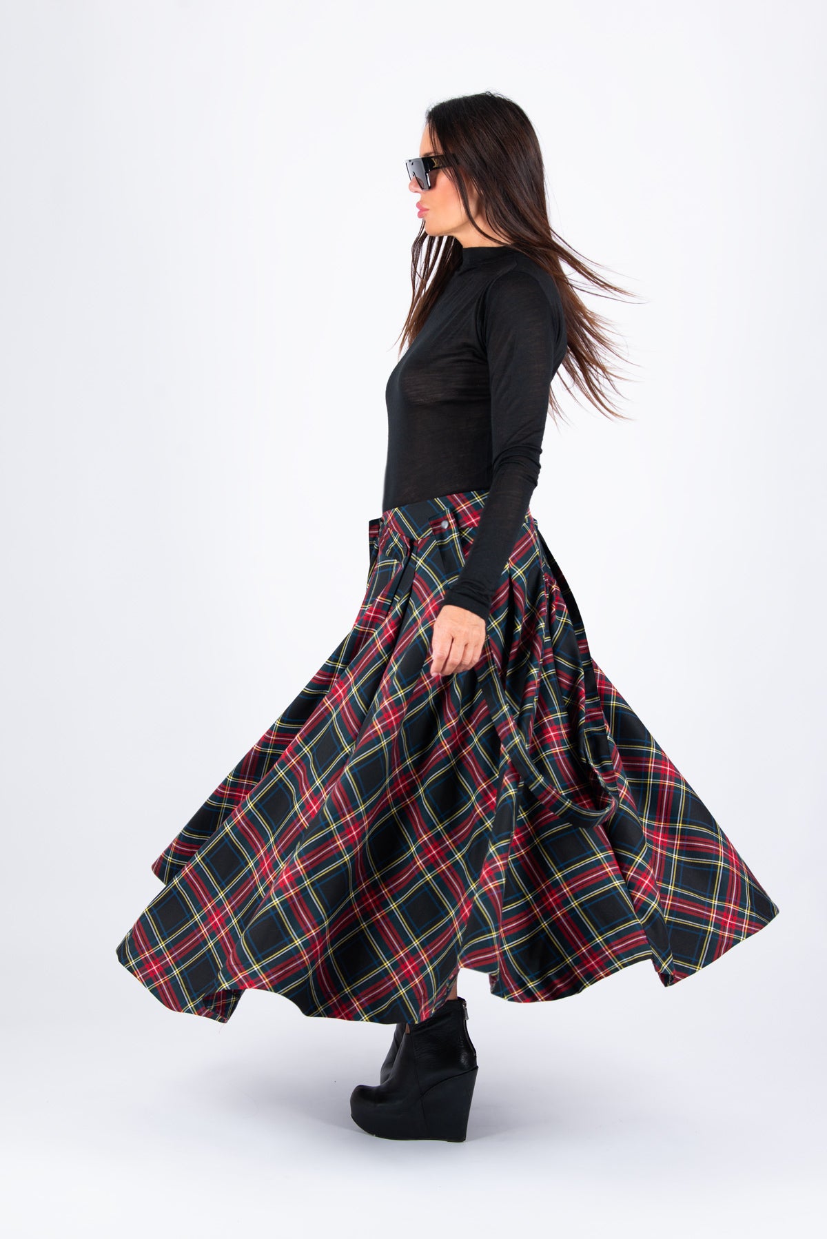 Plaid cotton asymmetric skirt Zefira with suspenders and cargo pockets - EUG Fashion #plaid

