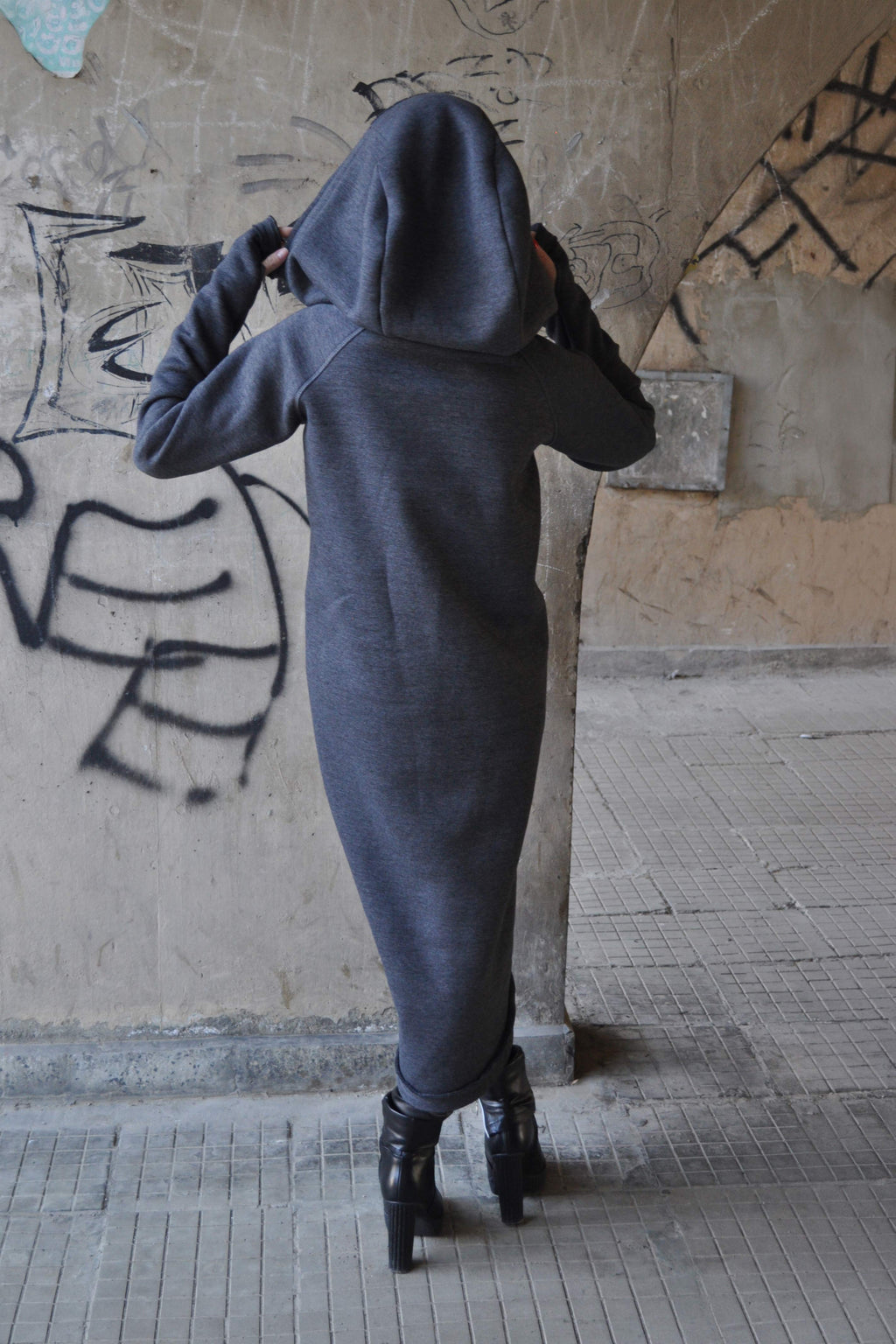 Dark grey 100% cotton hooded dress with large hood and kangaroo pocket - soft and warm for winter, Melinda | EUG Fashion #dark-grey

