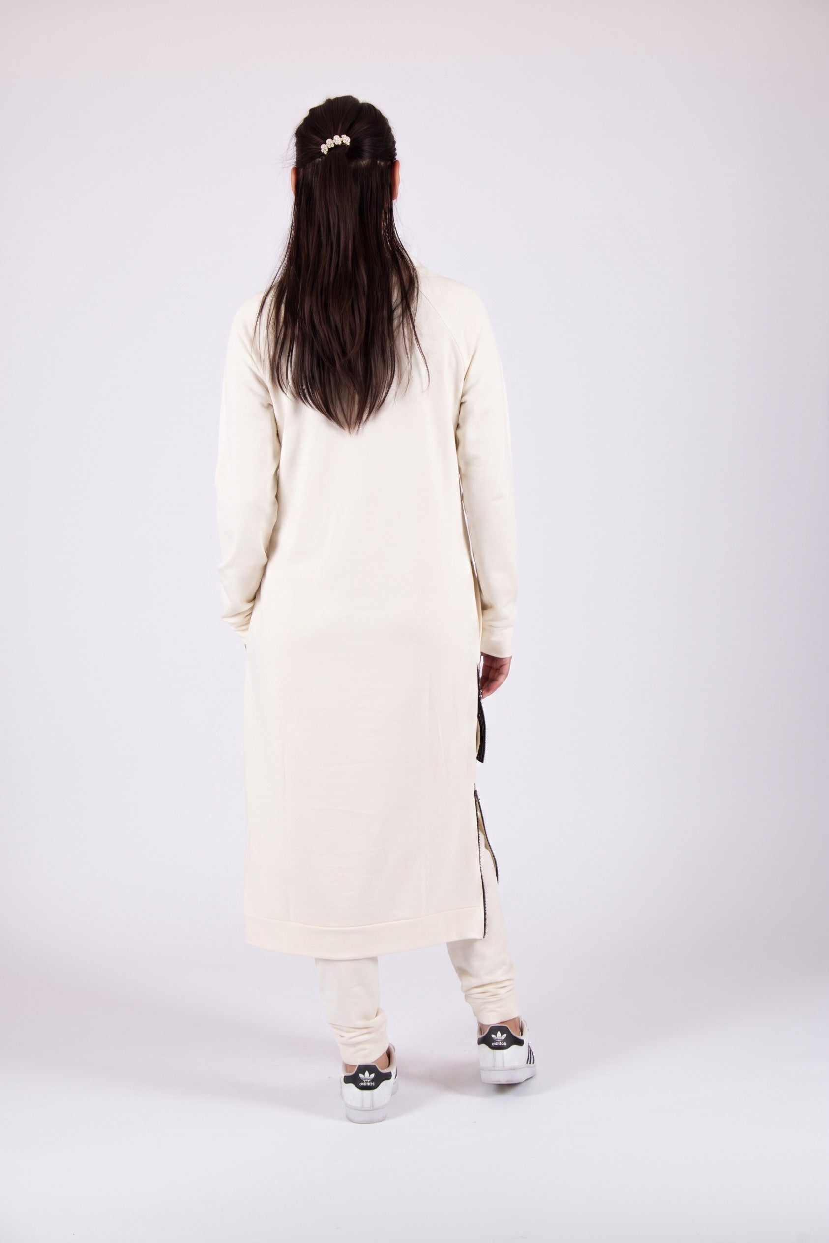 off-white-sweatshirt-for-woman