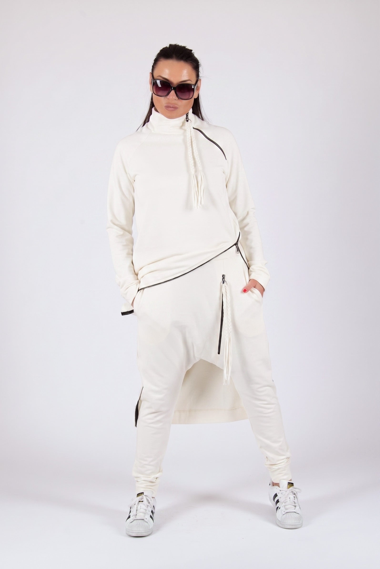 off-white-sweatshirt-gloria