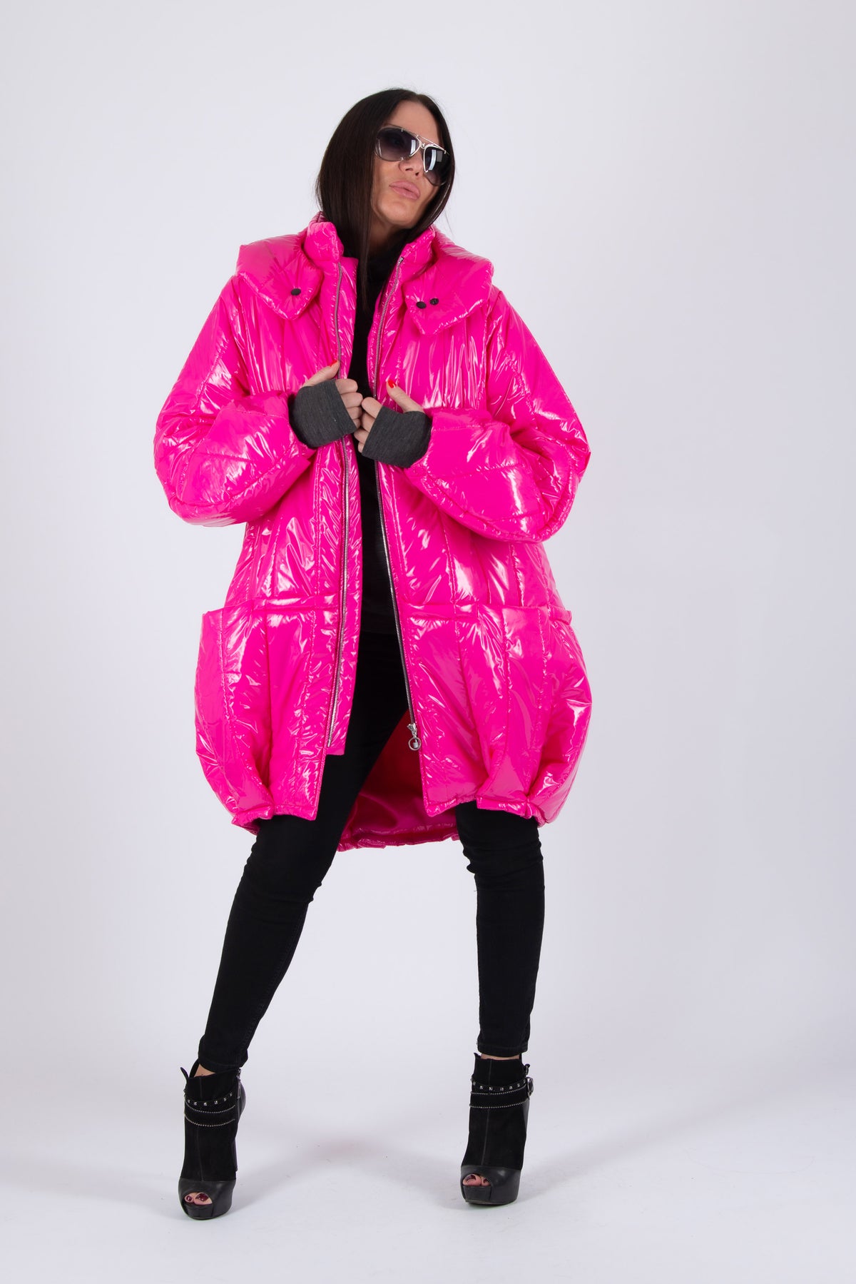 Cyclamen barrel puffer jacket Donna with hood and zip pockets - EUG Fashion #hot-pink
