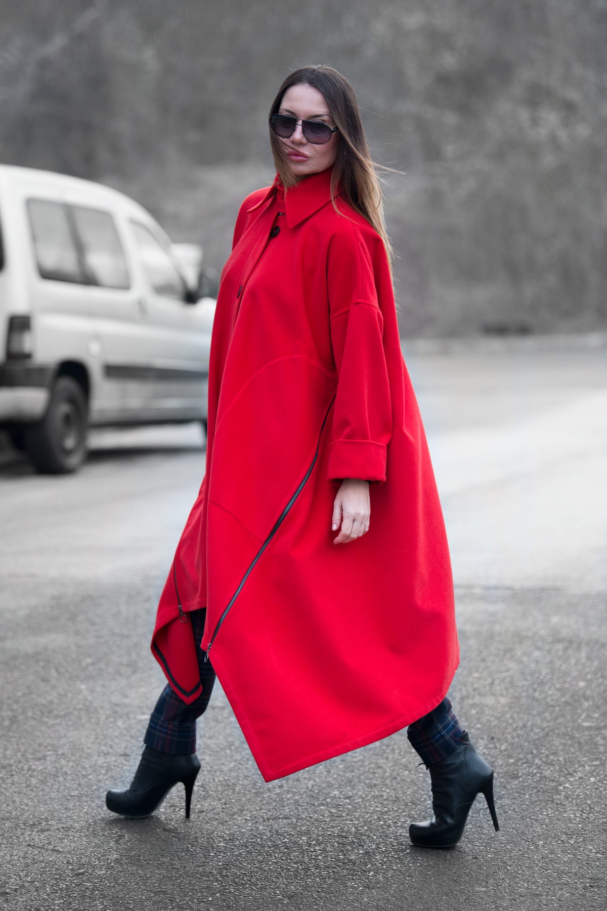 Red cashmere-feel cape coat with decorative side zippers and classic collar - asymmetric unlined design, Federica | EUG Fashion #red
