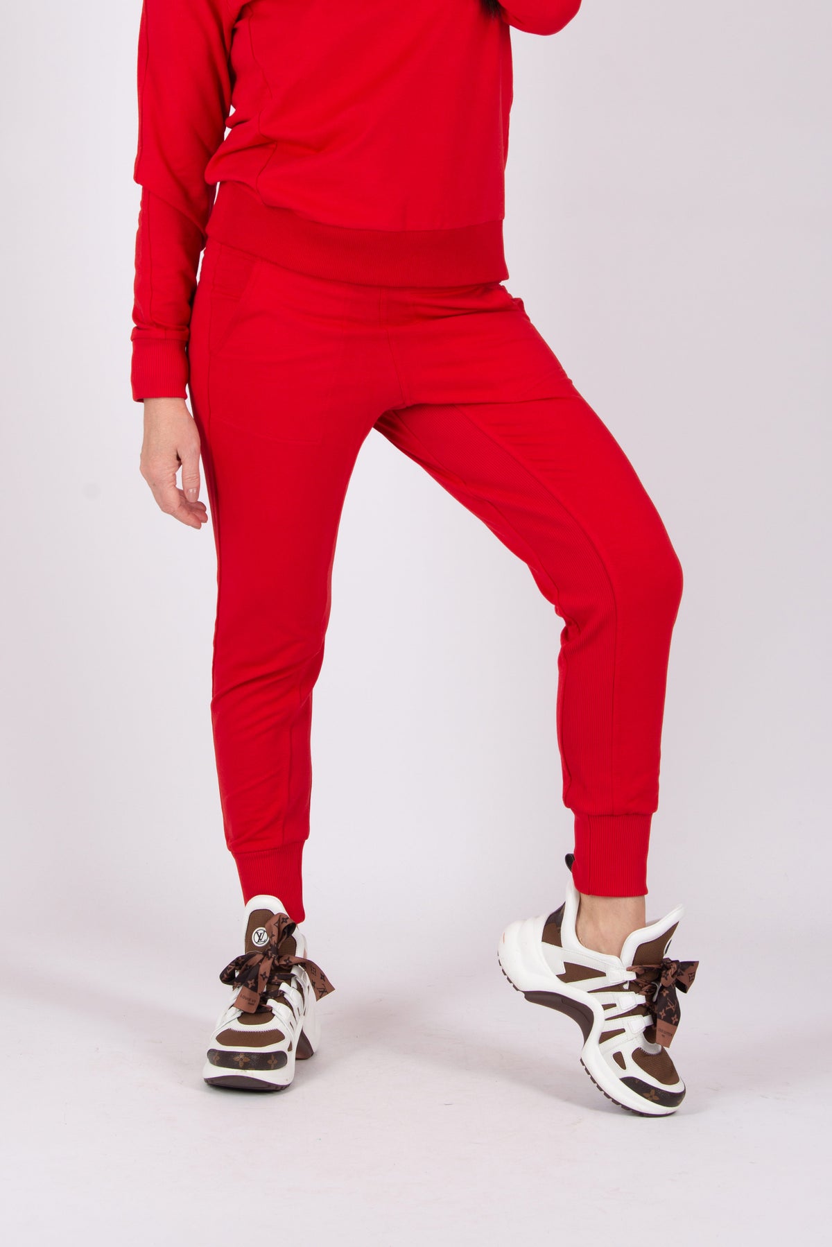 Red tracksuit - slim-fit cotton terry sweatshirt and pants with Manhattan Collection lettering, Gery | EUG Fashion #red