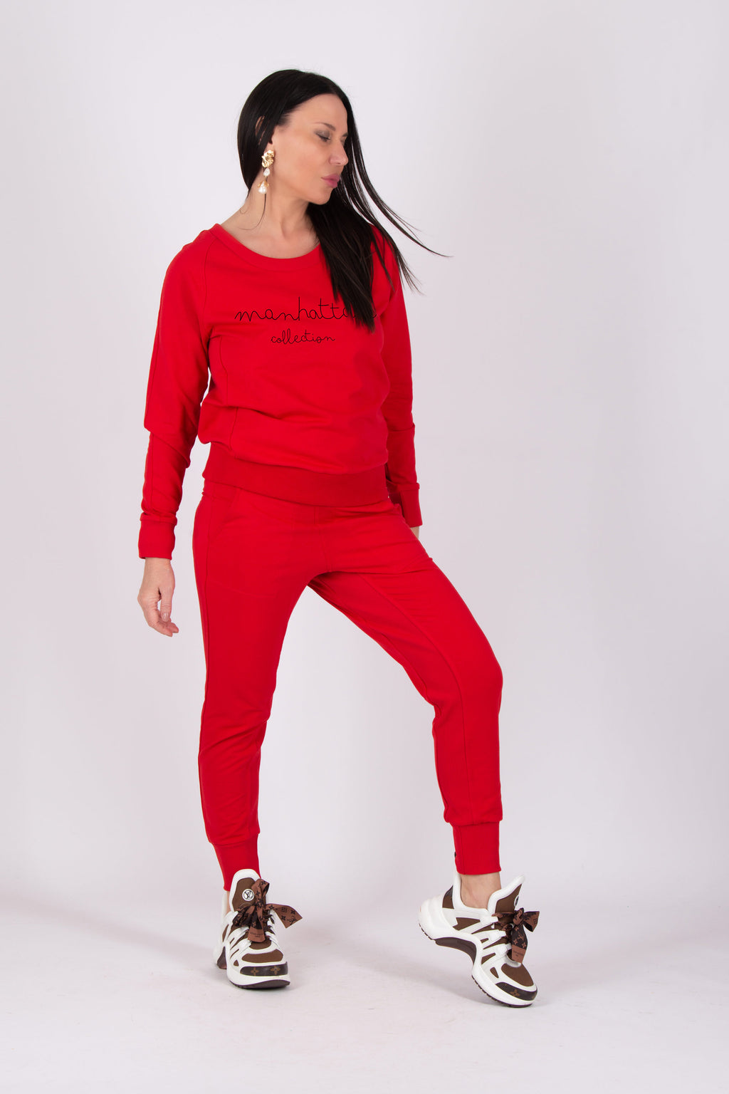 Red tracksuit - slim-fit cotton terry sweatshirt and pants with Manhattan Collection lettering, Gery | EUG Fashion #red