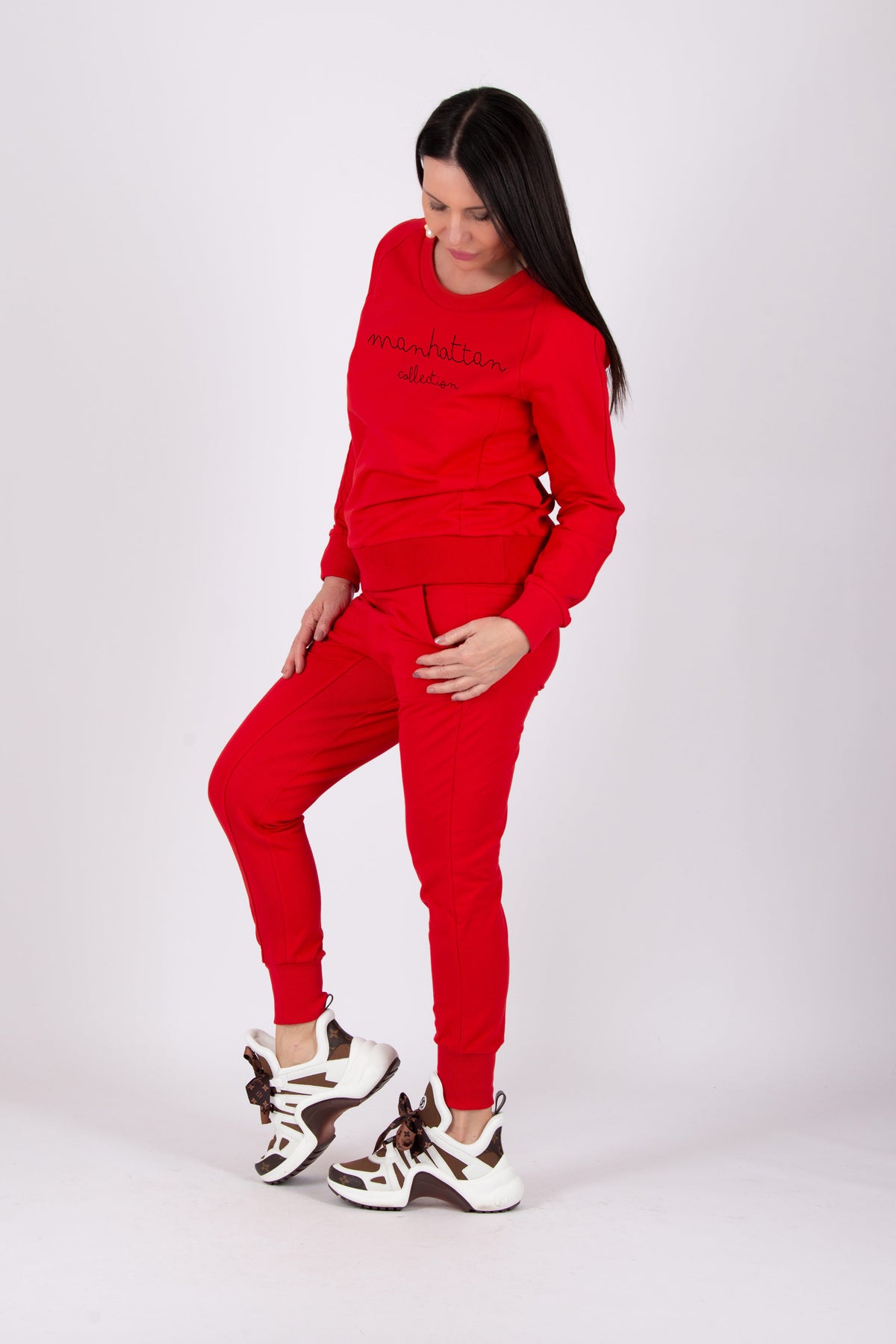 Red tracksuit - slim-fit cotton terry sweatshirt and pants with Manhattan Collection lettering, Gery | EUG Fashion #red