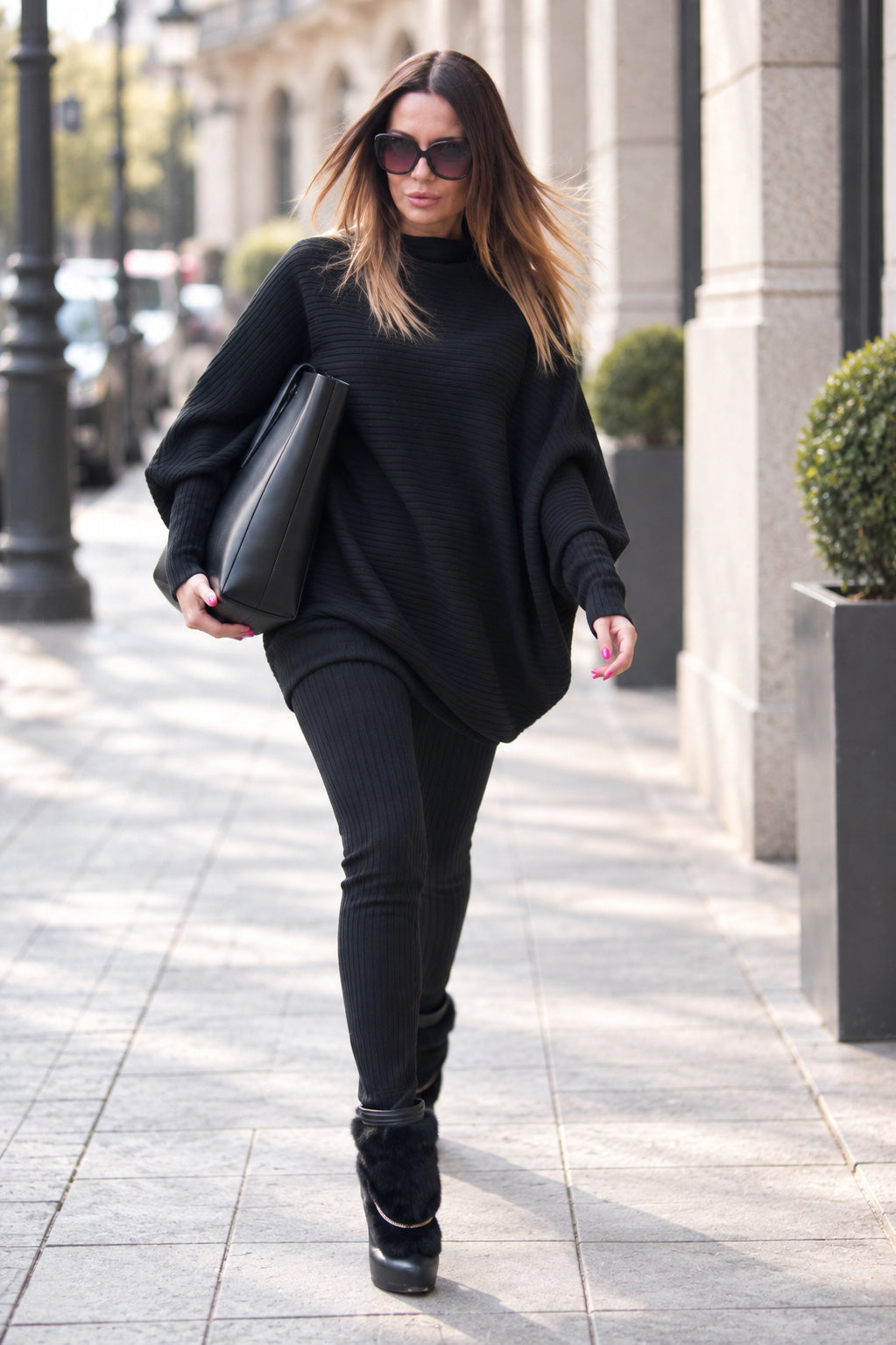 Black knit two-piece set with oversized bateau-neck tunic and fitted cuffs - warm stretchy fabric, Robin | EUG Fashion #black