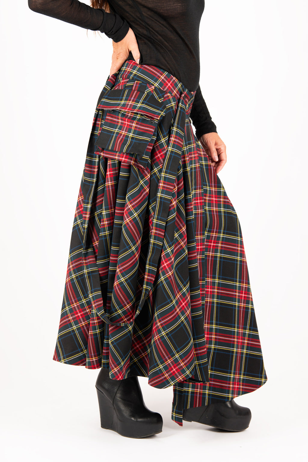 Plaid cotton asymmetric skirt Zefira with suspenders and cargo pockets - EUG Fashion #plaid
