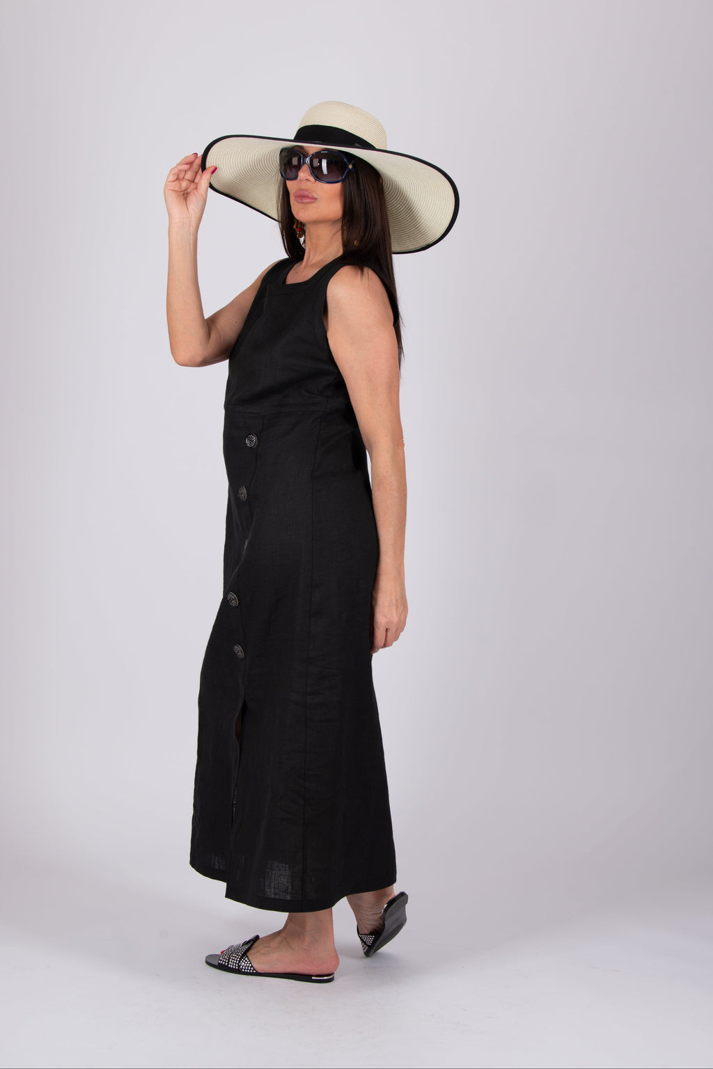 sleeveless_linen_dress