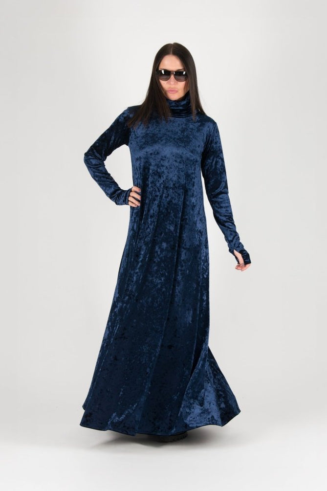 Turtleneck long Velvet Dress Vivian - EUG Fashion
