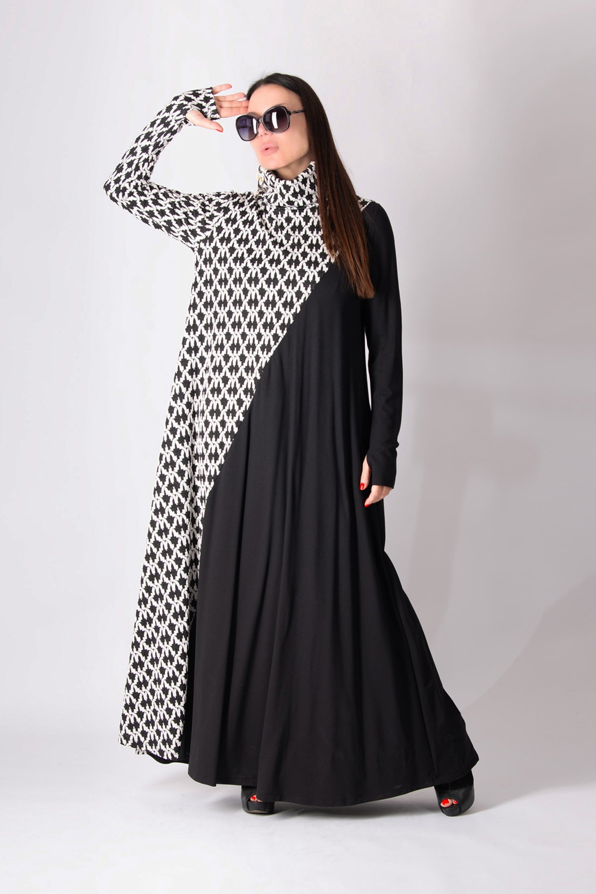 Black and white houndstooth turtleneck A-line dress Vivian - EUG Fashion 
