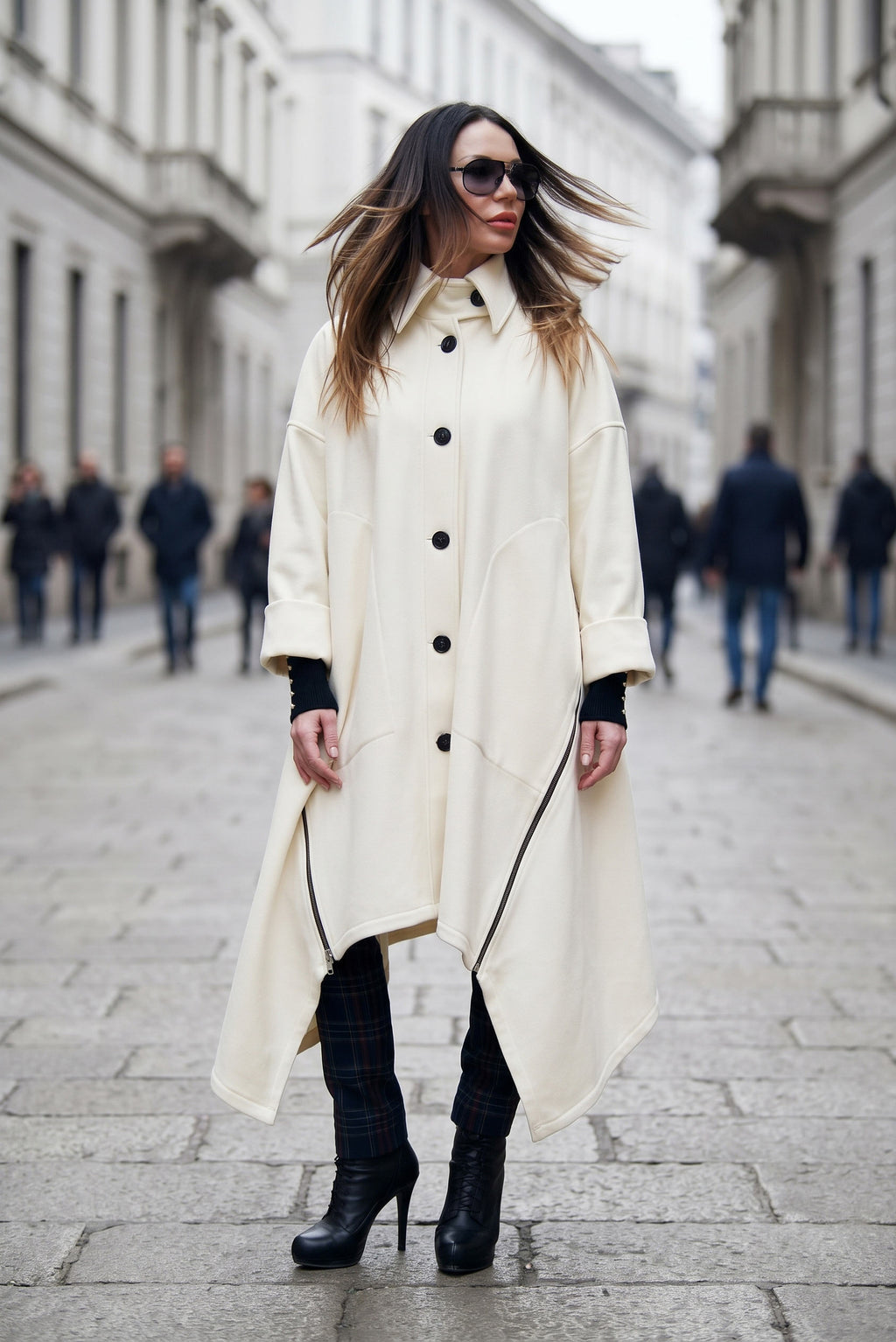 Off-white cashmere-feel cape coat with decorative side zippers and classic collar - asymmetric unlined design, Federica | EUG Fashion #off-white
