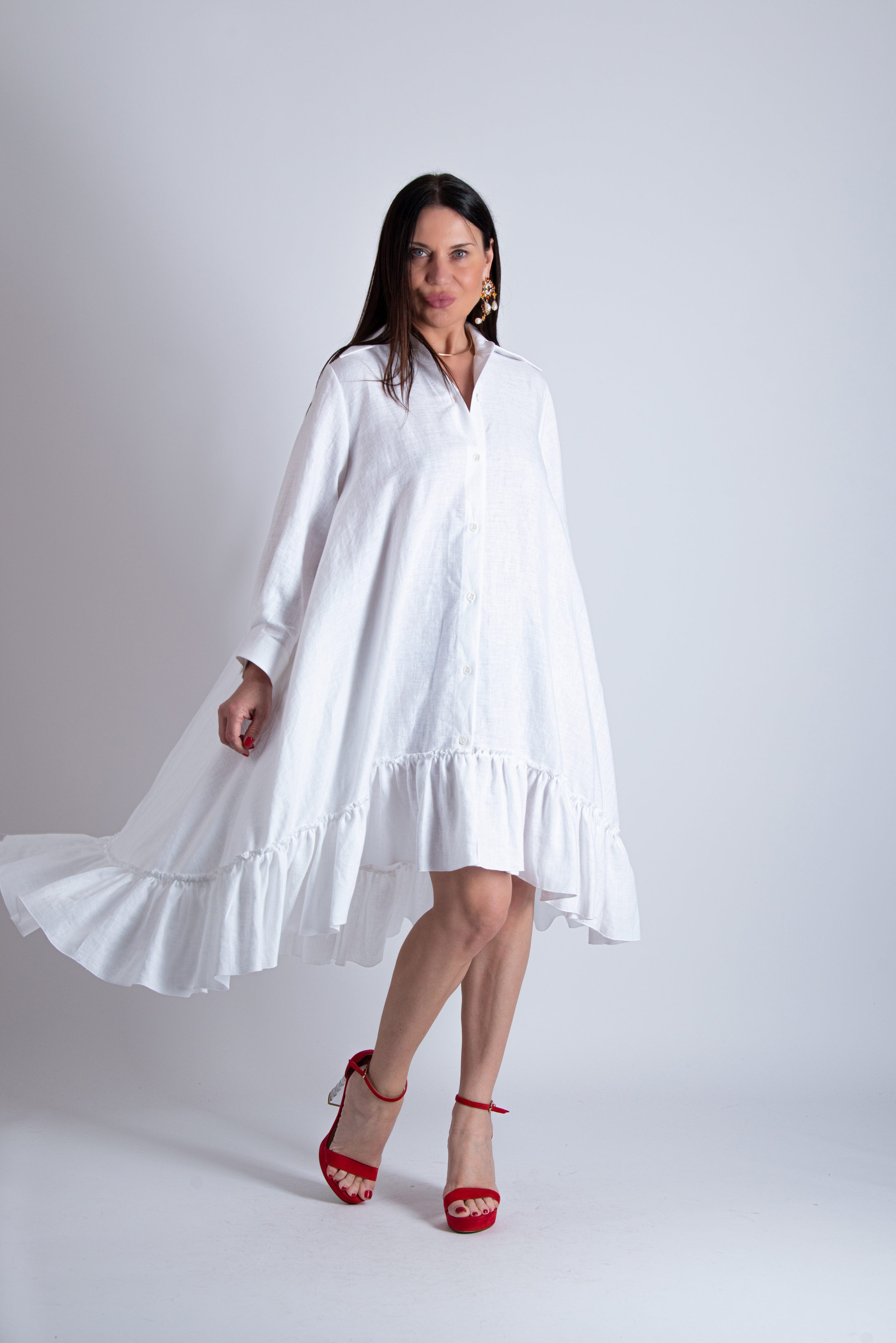white-linen-summer-dress
