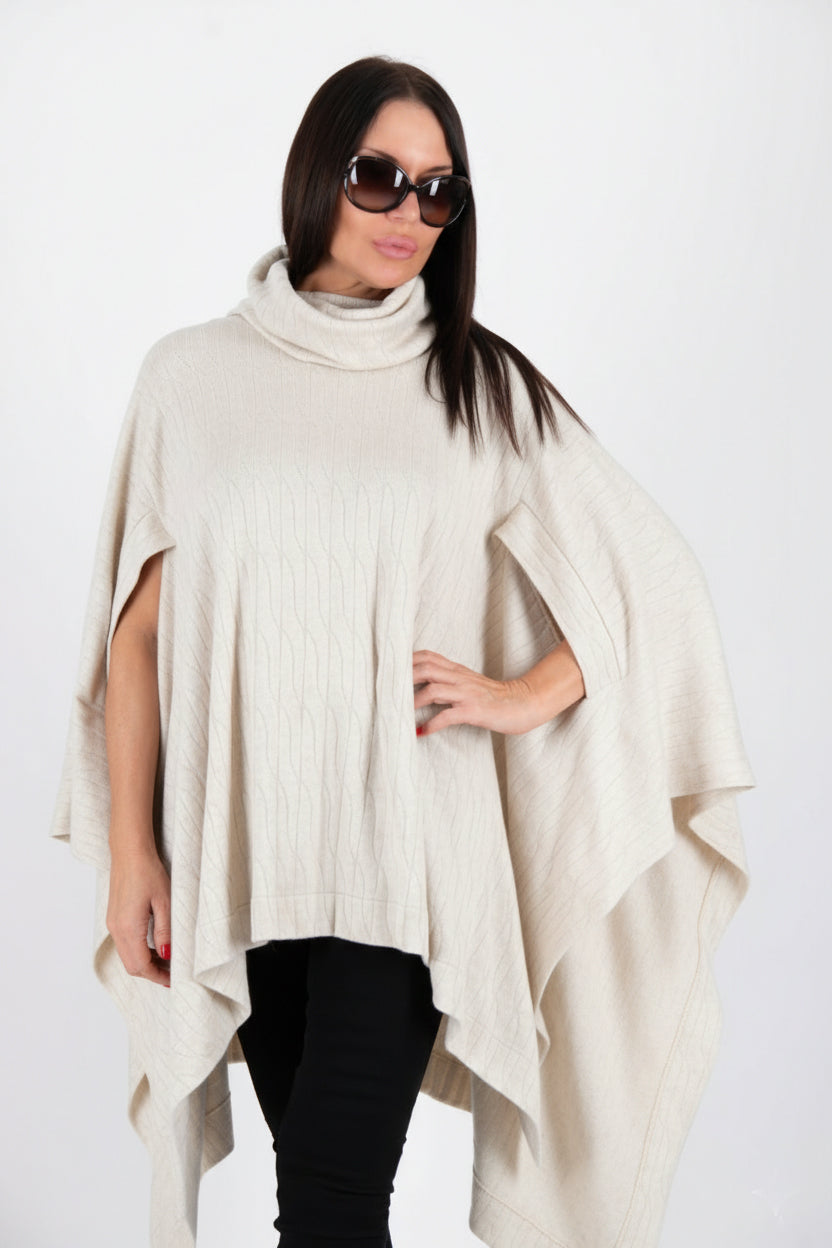 Knitted Poncho - Eva
