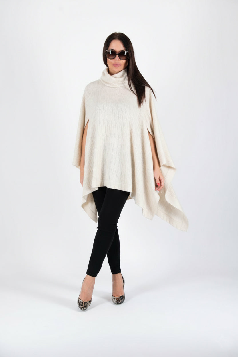Knitted Poncho - Eva