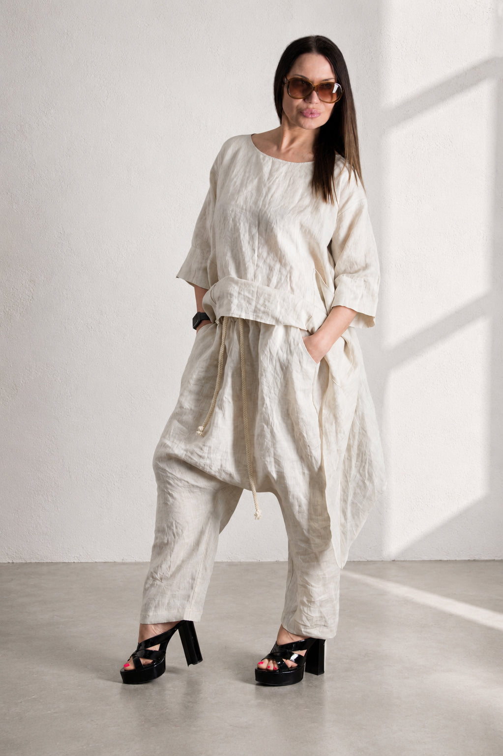 Two-Piece Linen Outfit - Alexa