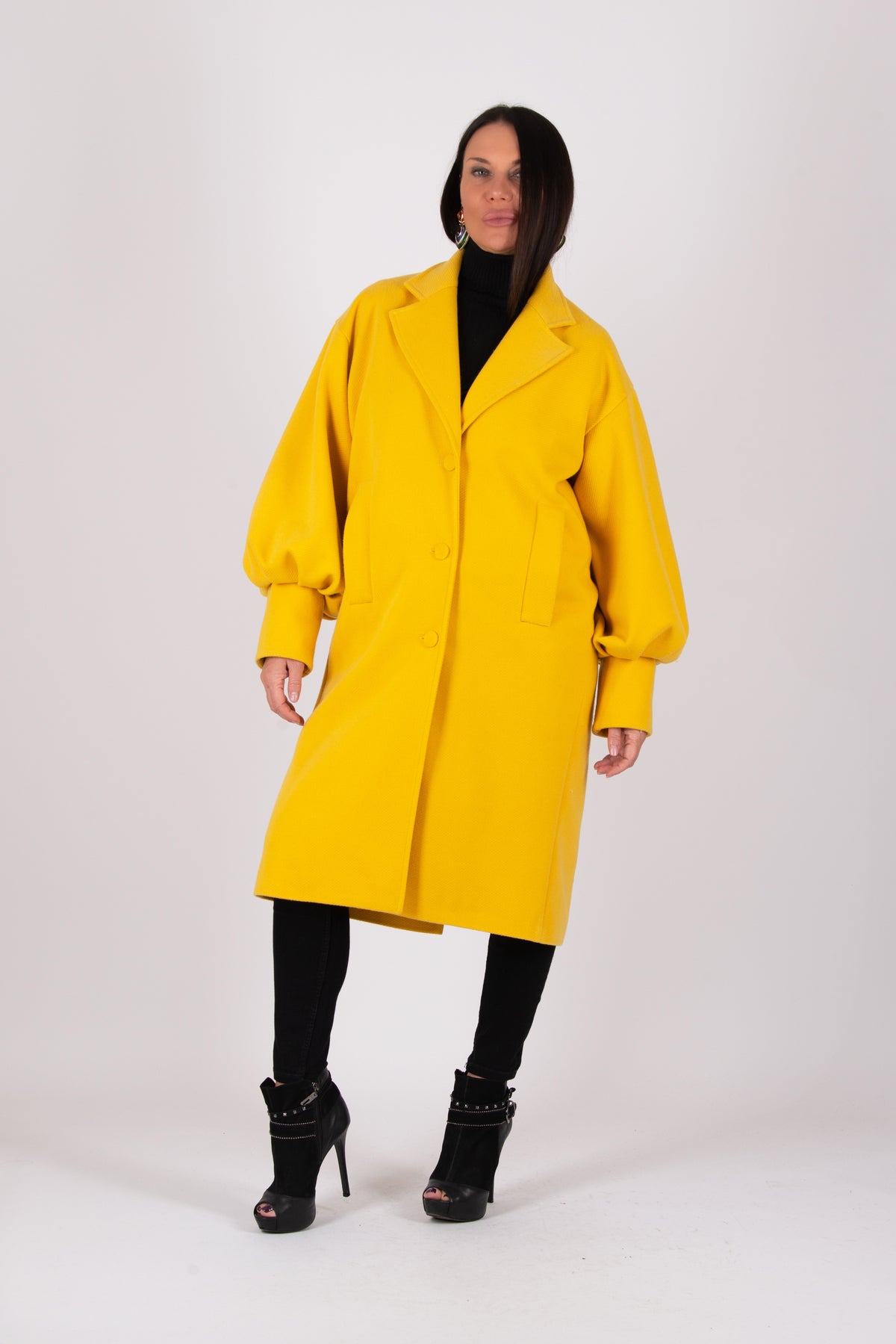 Yellow cashmere-feel coat with puff sleeves and lapel collar - button closure, lined side pockets, Pasha | EUG Fashion #yellow
