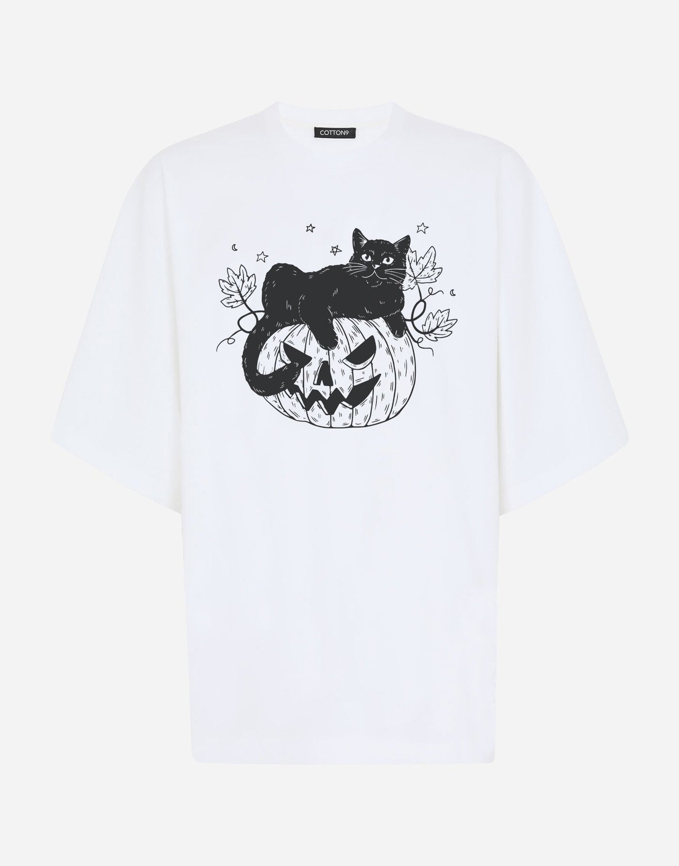 Halloween Cat on Pumpkin T-shirt - EUG FASHION EugFashion 