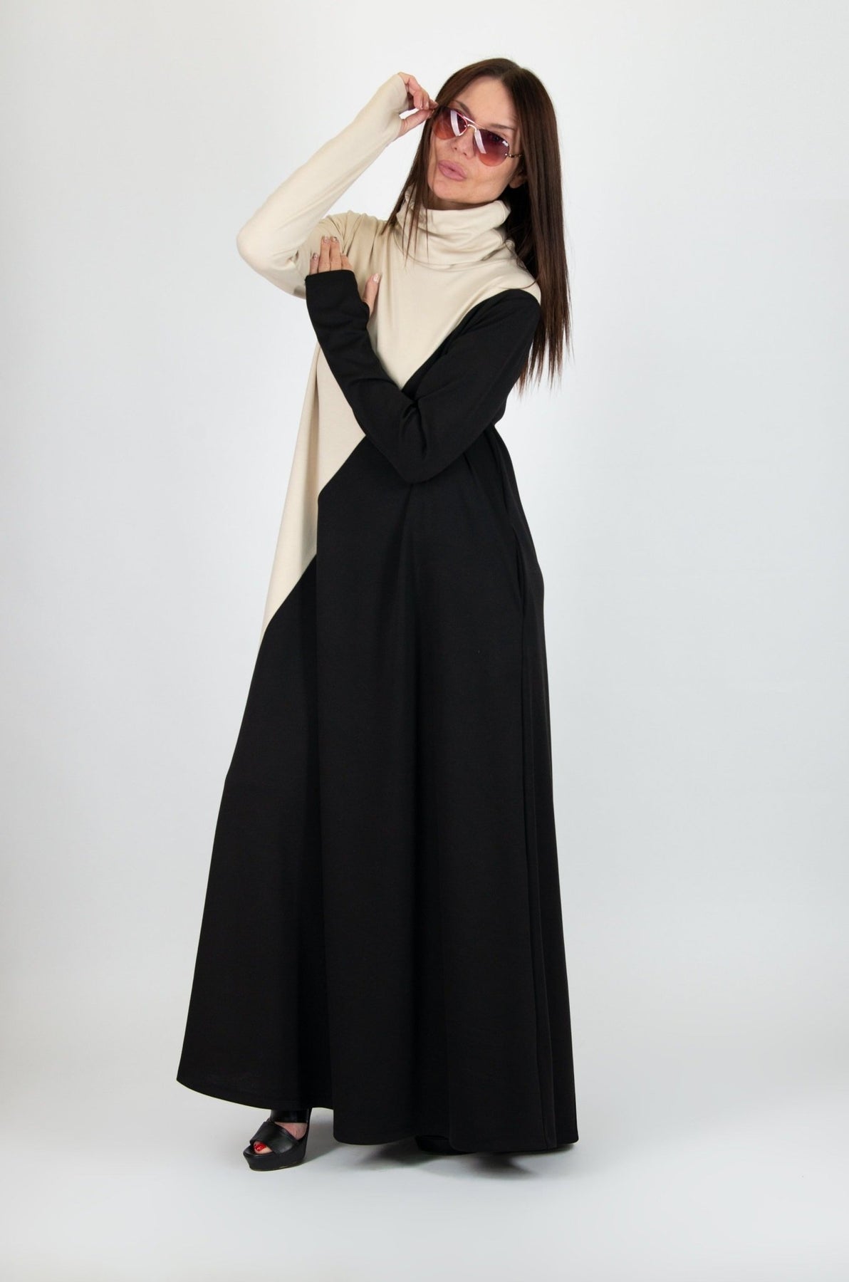 Black and Beige Turtleneck Long Maxi Dress - EugFashion | EUG FASHION